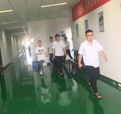 強化“演兵”行動，檢驗應(yīng)急響應(yīng)能力————記2018消防公司應(yīng)急逃生演練