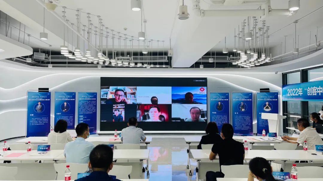 依愛消防A1管理中心和A11電子廠房建設(shè)工程奠基儀式順利舉行